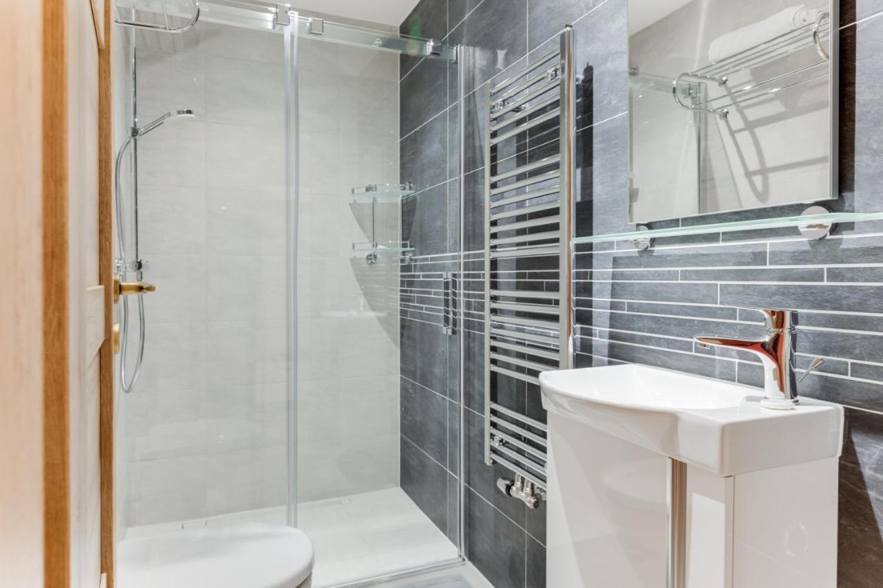 Dream Apt Prague Apartment ภายนอก รูปภาพ