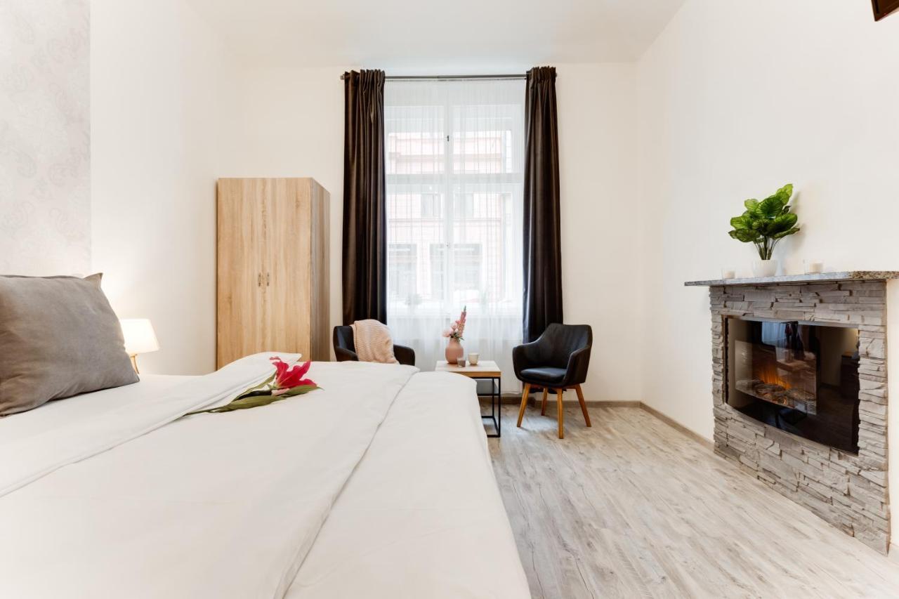 Dream Apt Prague Apartment ภายนอก รูปภาพ